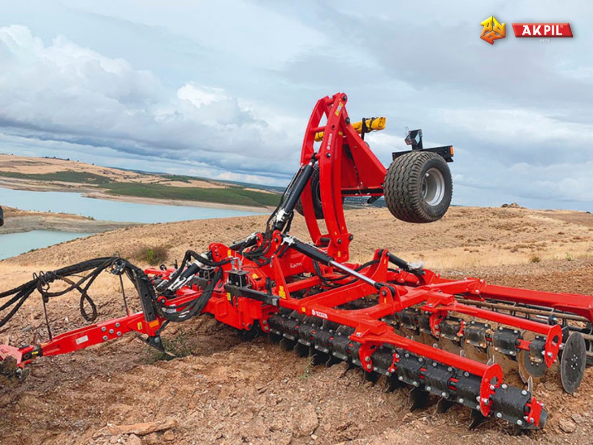 Tracteurs et machines agricoles