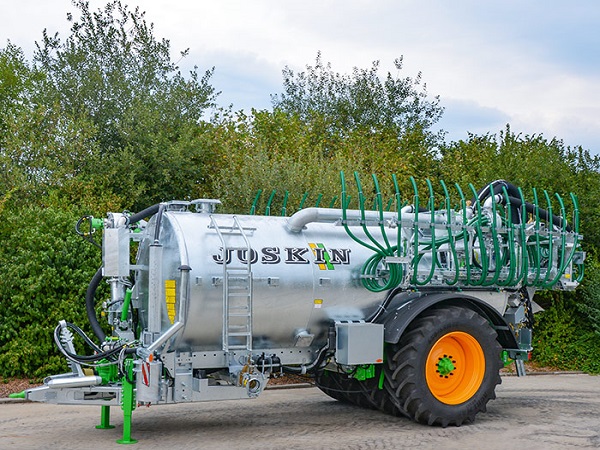Tracteurs et machines agricoles