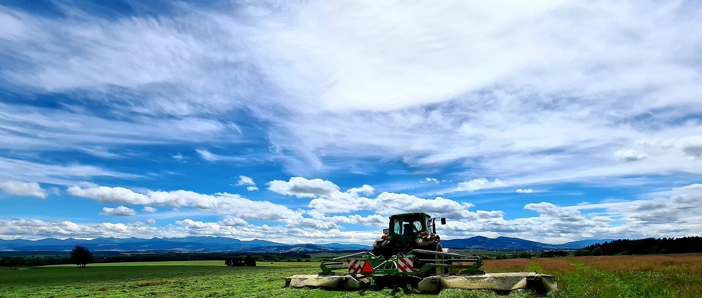 Tracteurs et machines agricoles